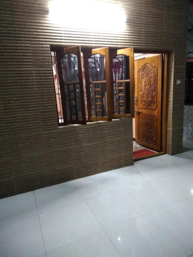 Maniis Homestay Valparai Exterior foto