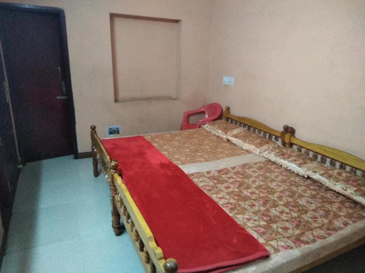 Maniis Homestay Valparai Exterior foto