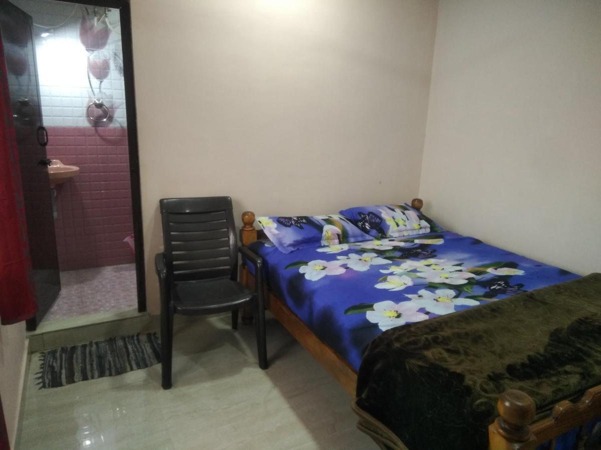 Maniis Homestay Valparai Exterior foto