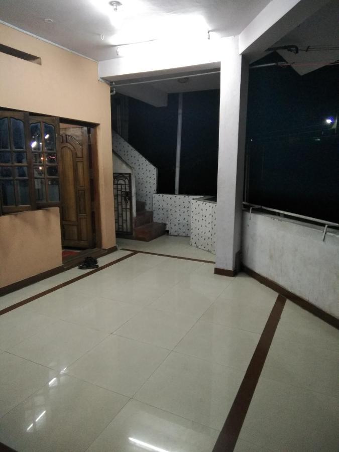 Maniis Homestay Valparai Exterior foto